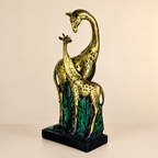 Luxury Giraffe Family Resin Showpiece for Home Decor