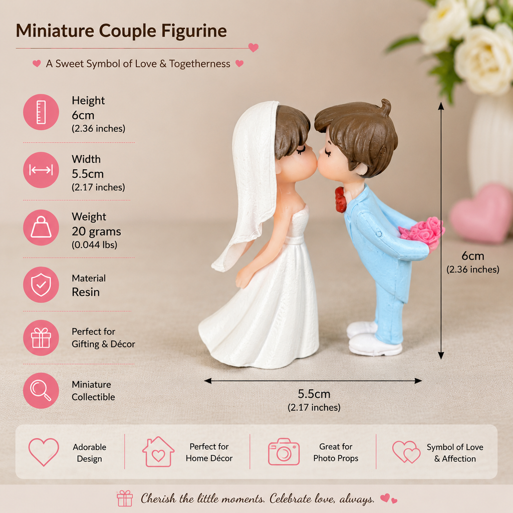 Mini Cute Couple Resin Showpiece Romantic Love Figurine (2 Variants)