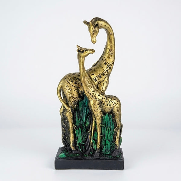 Luxury Giraffe Family Resin Showpiece for Home Decor