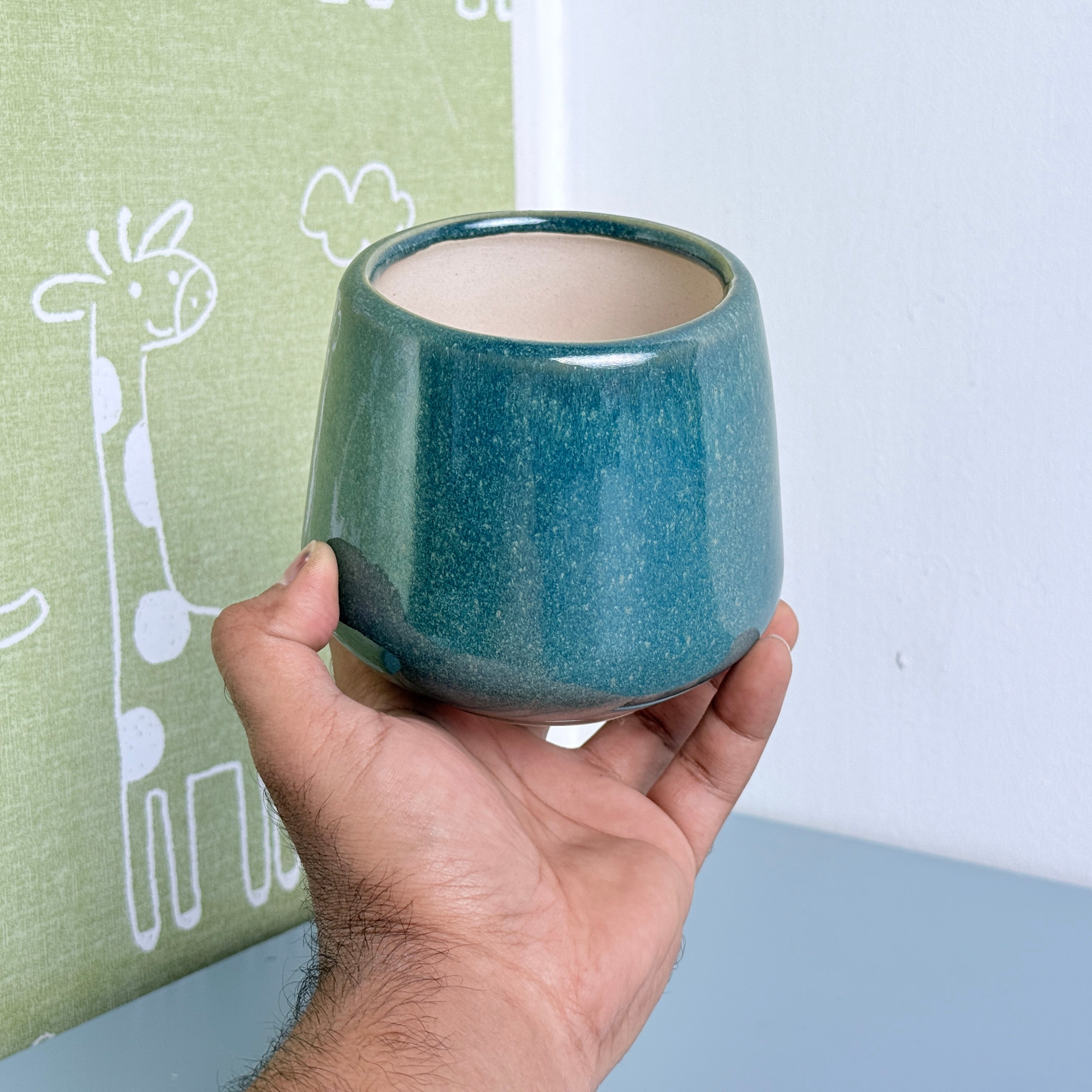 Glossy Round Ceramic Planter Pot – Modern Indoor Plant Pot with Drainage Hole