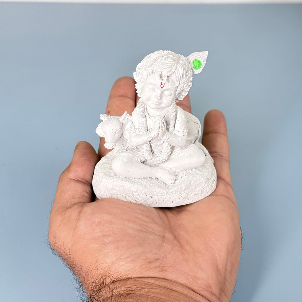 Bal Krishna Namaste Resin Idol (White & Gold) – Cute Baby Krishna Décor Statue