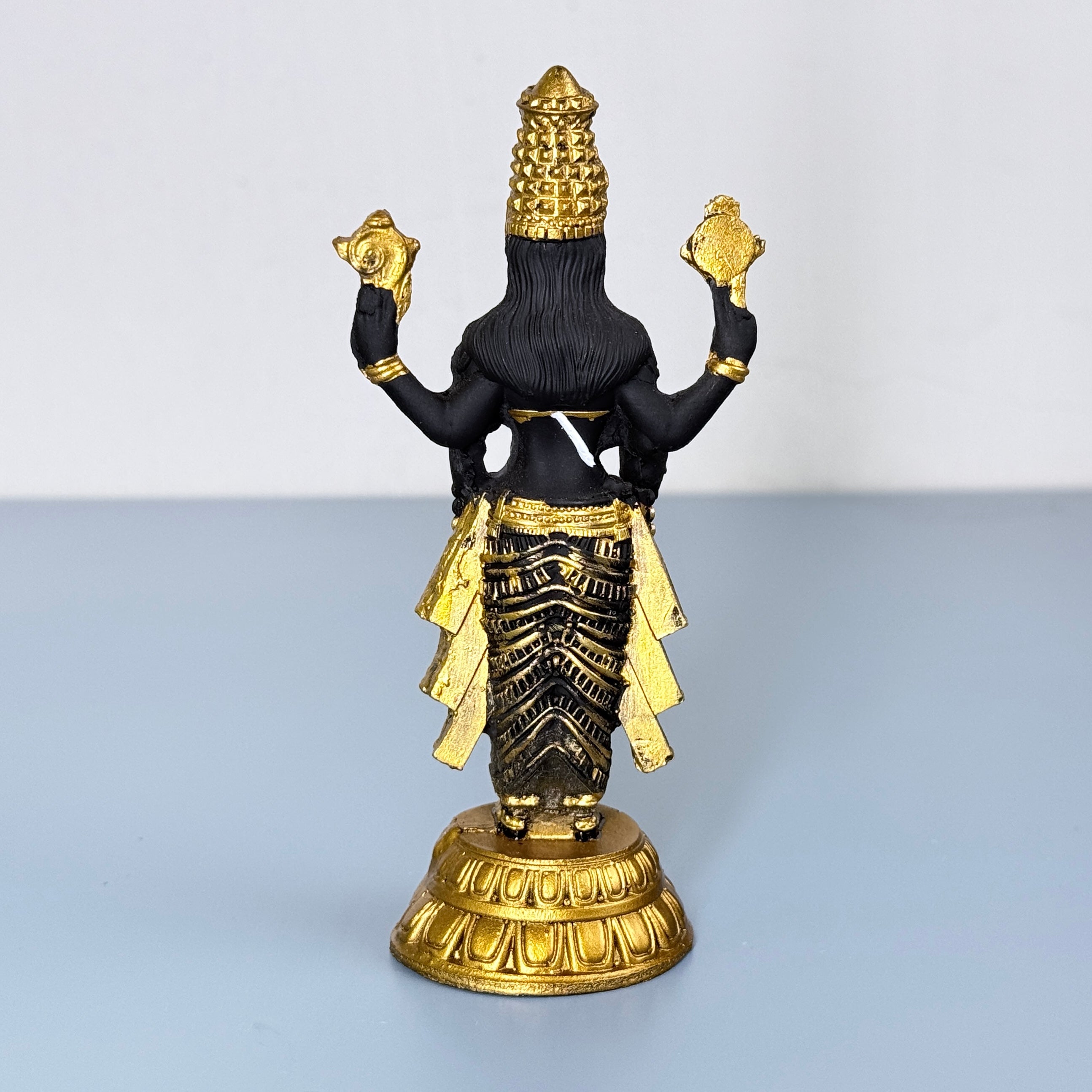 Lord Balaji Venkateswara Gold & Black Resin Idol – Compact Divine Temple Statue