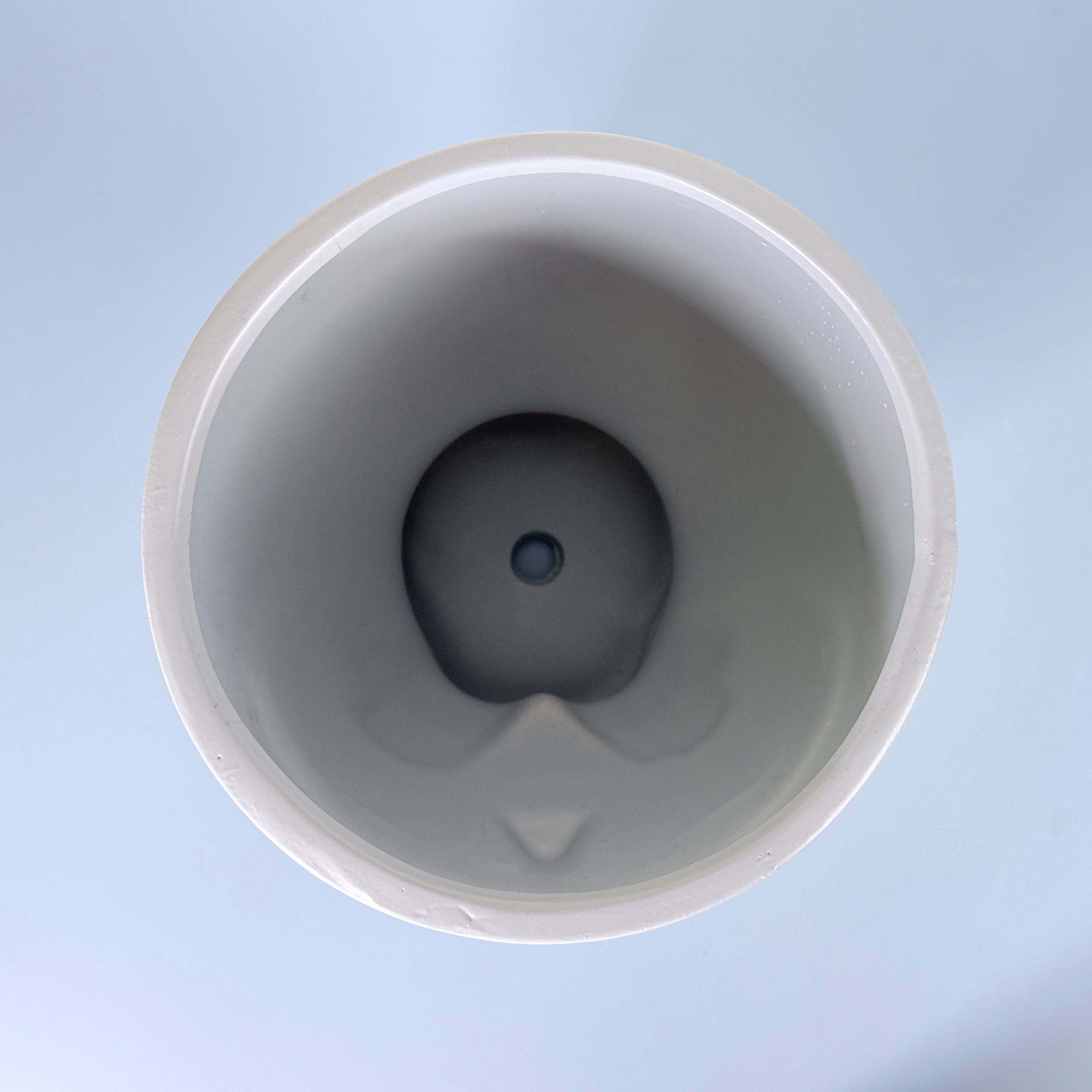 Modern Minimalist Face Ceramic Planter Pot – Artistic Indoor Plant Pot with Drainage Hole