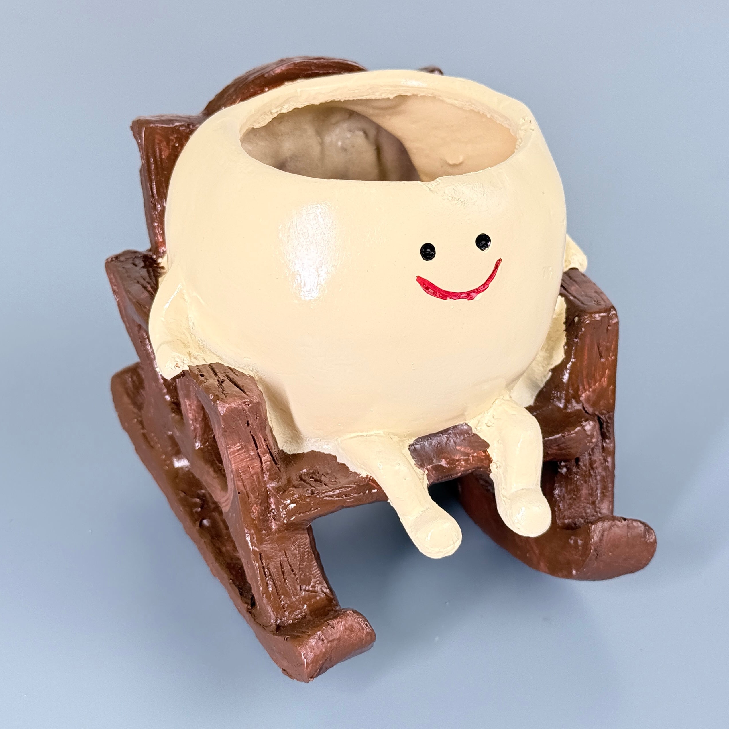 Cute Smiley Rocking Chair Resin Planter Pot – Adorable Character Succulent Pot for Home & Desk Décor