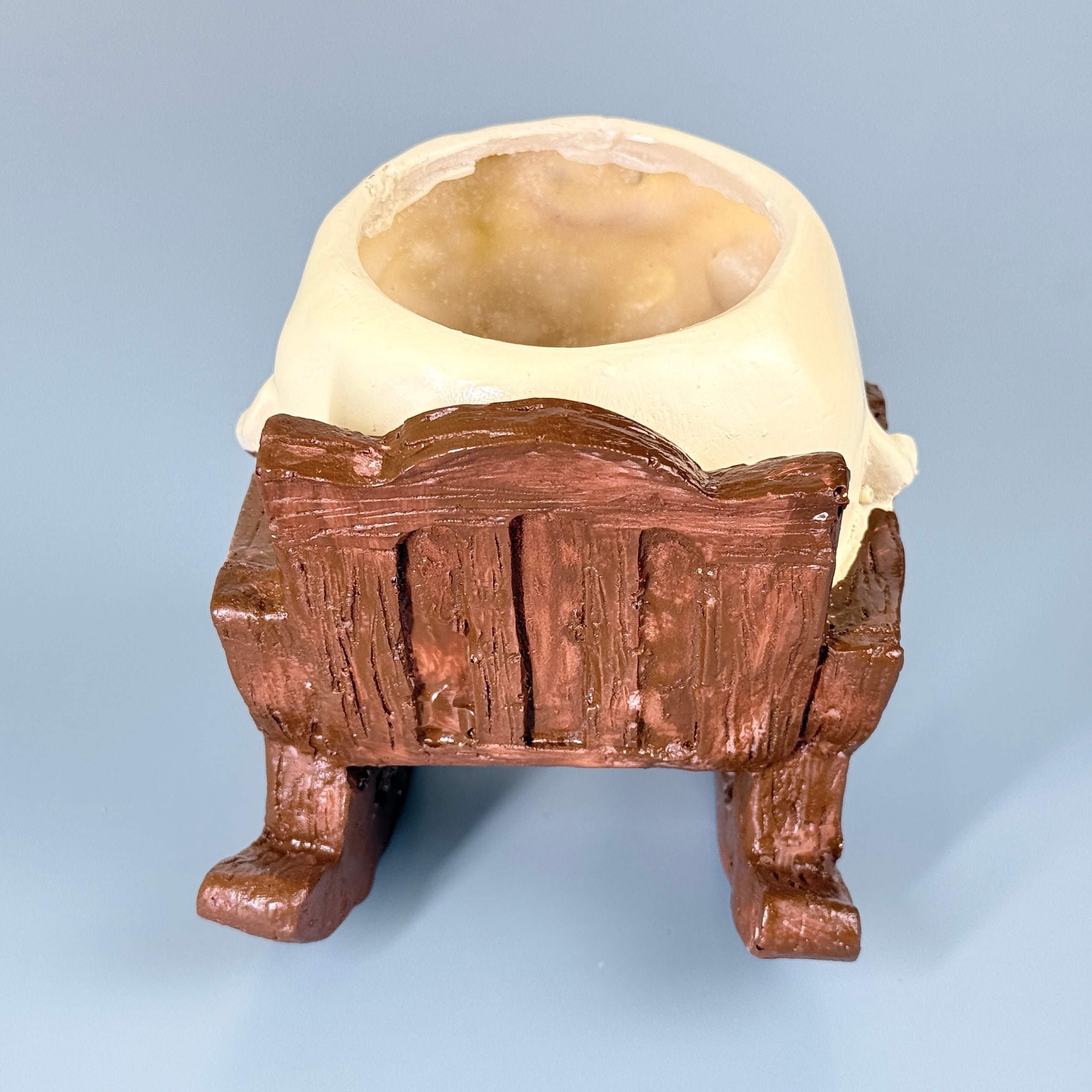 Cute Smiley Rocking Chair Resin Planter Pot – Adorable Character Succulent Pot for Home & Desk Décor
