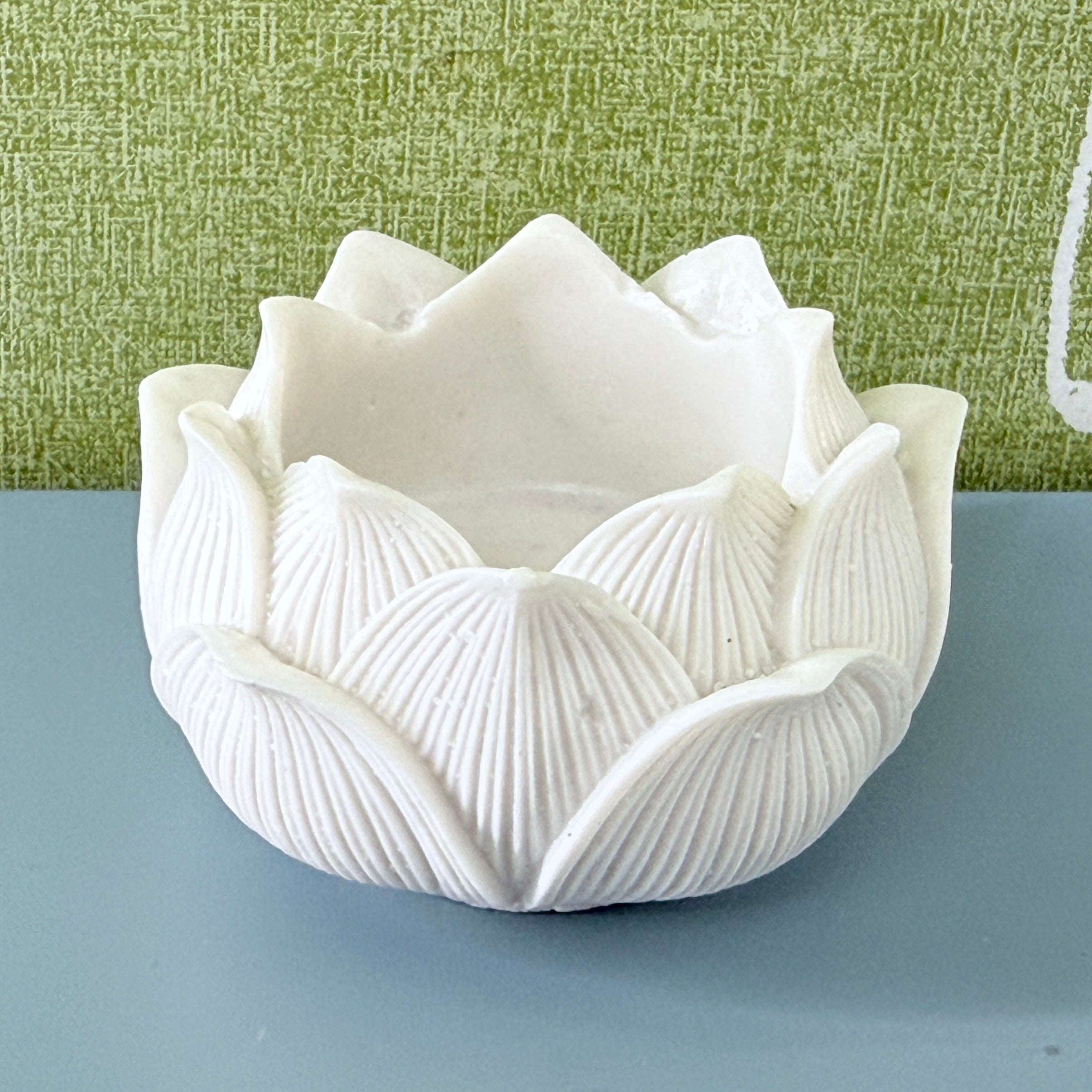 Baby Buddha Resin Lotus Showpiece for Home Decor & Meditation