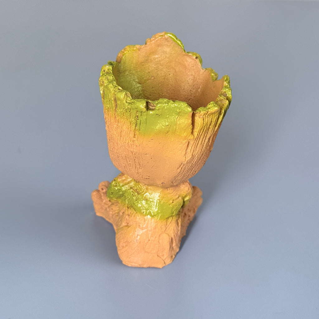 Baby Groot Resin Planter – Cute Mini Succulent Pot for Desk & Home Décor