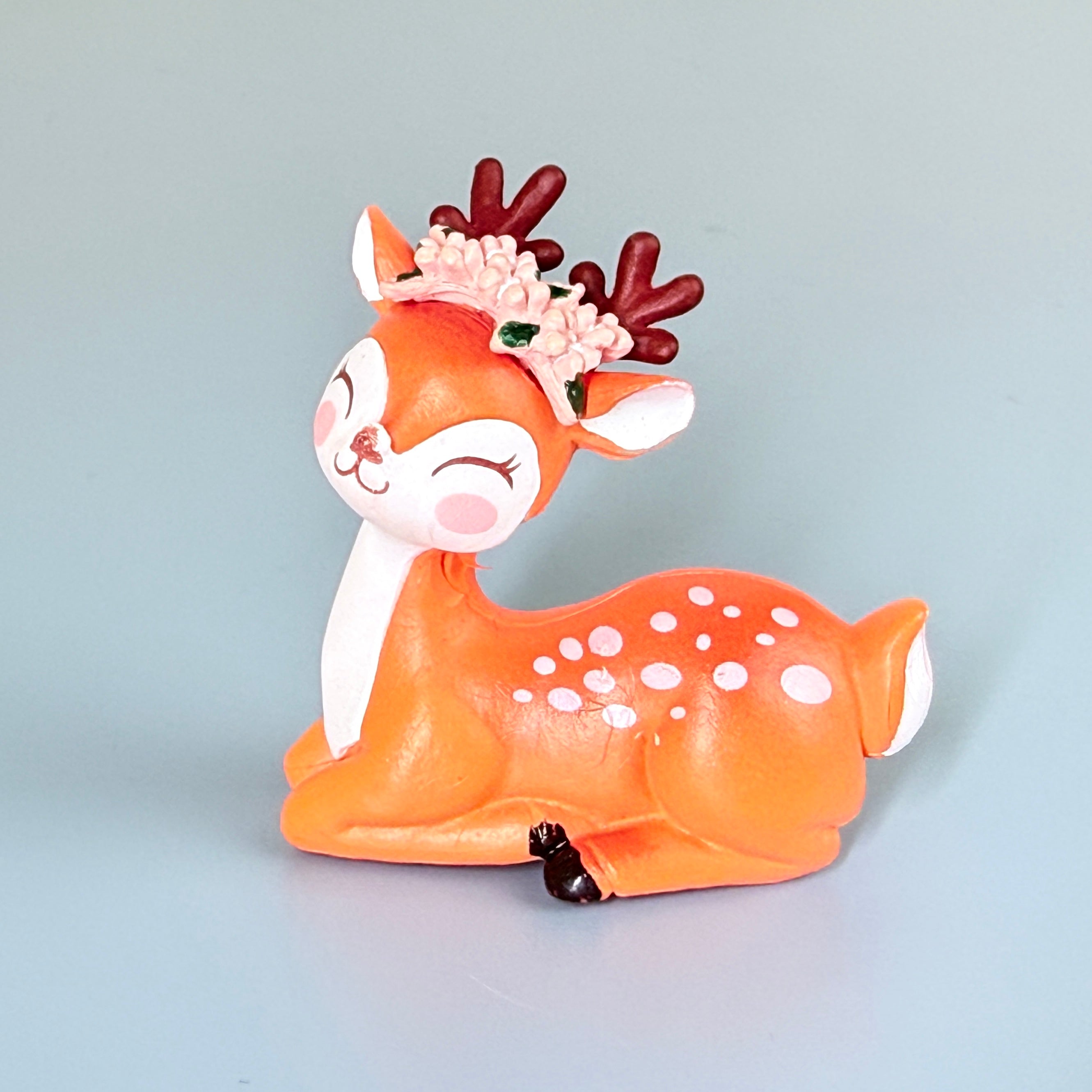 Mini Cute Deer Resin Showpiece Kawaii Animal Figurine