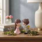 Mini Cute Romantic Couple Resin Showpiece Love Figurine